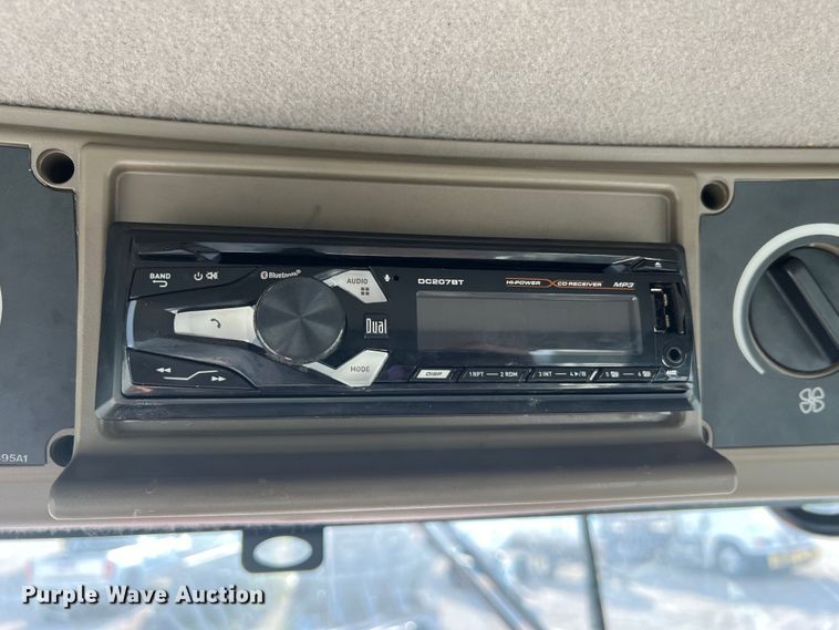 image for item MR9853 Case 4020  applicator