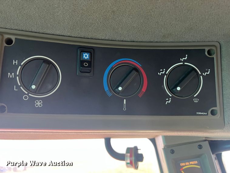 image for item MR9856 Case FLX3010  applicator