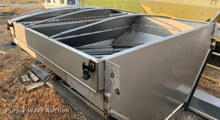 image for item MR9879 New Leader L4000G4  applicator bed