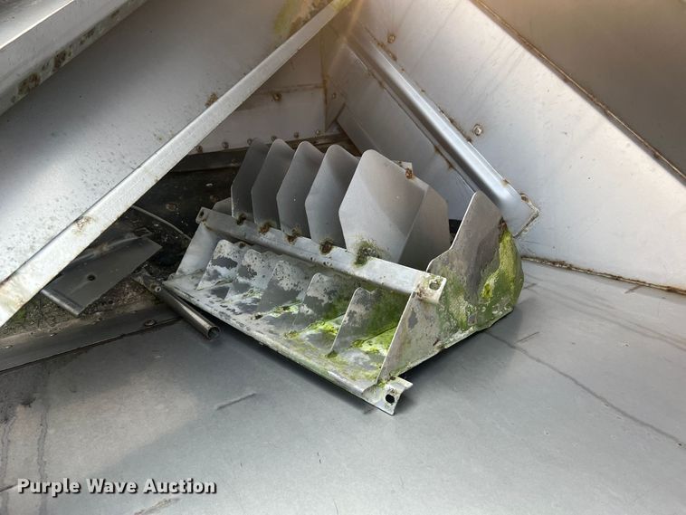 image for item MR9879 New Leader L4000G4  applicator bed