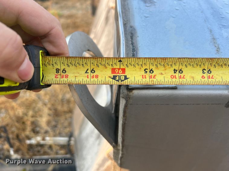 image for item MR9879 New Leader L4000G4  applicator bed