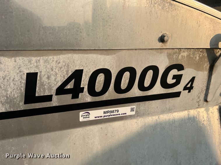 image for item MR9879 New Leader L4000G4  applicator bed