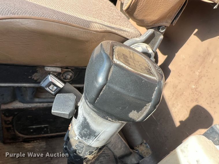 image for item MR9896 1992 Ford L9000  grain truck