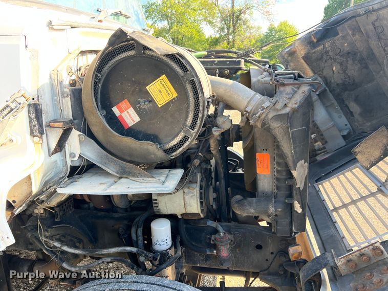 image for item MR9896 1992 Ford L9000  grain truck