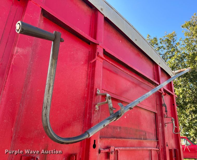 image for item MR9896 1992 Ford L9000  grain truck