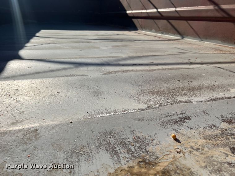 image for item MR9896 1992 Ford L9000  grain truck