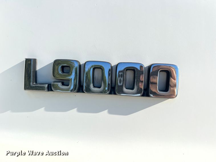 image for item MR9896 1992 Ford L9000  grain truck