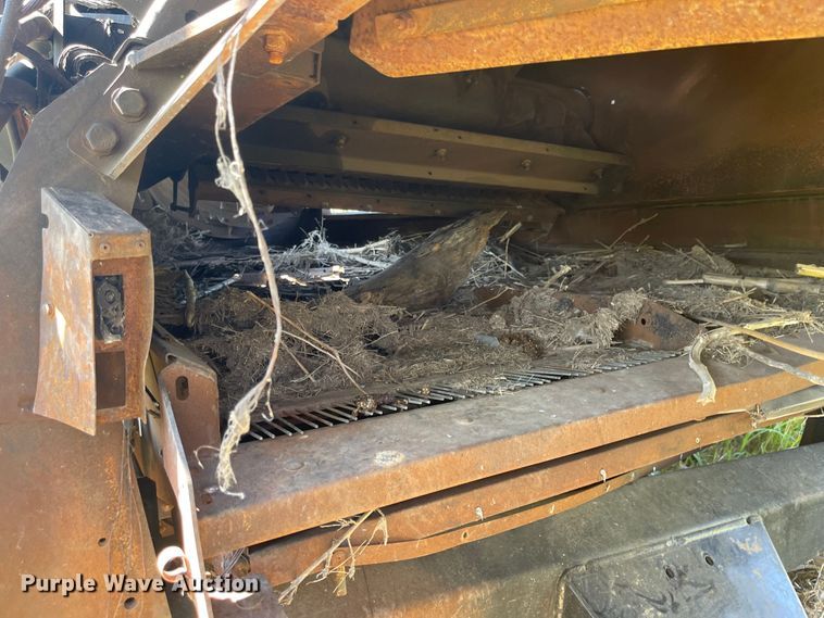 image for item MU9251 2009 Case IH 8120  RWA combine