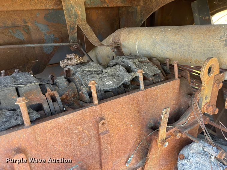 image for item MU9251 2009 Case IH 8120  RWA combine