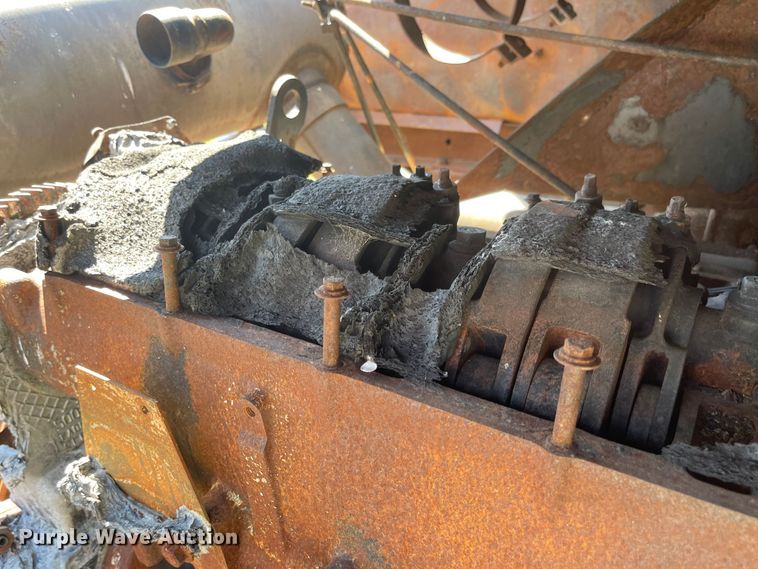 image for item MU9251 2009 Case IH 8120  RWA combine