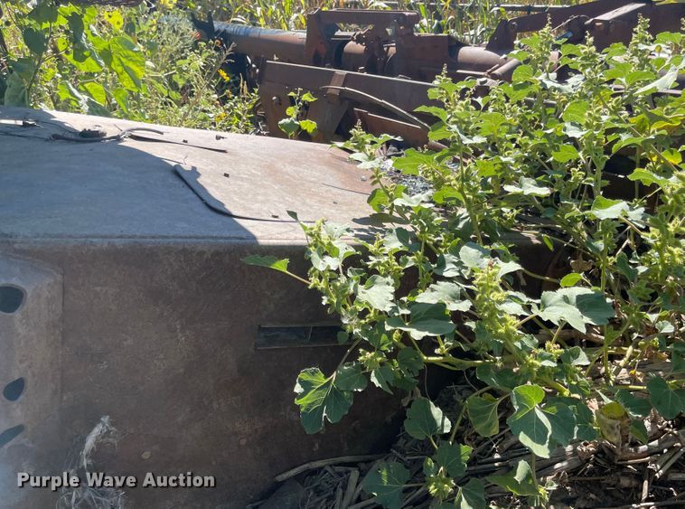 image for item MU9251 2009 Case IH 8120  RWA combine