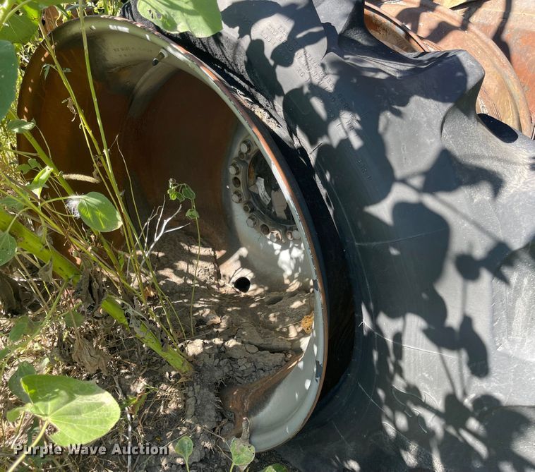 image for item MU9251 2009 Case IH 8120  RWA combine