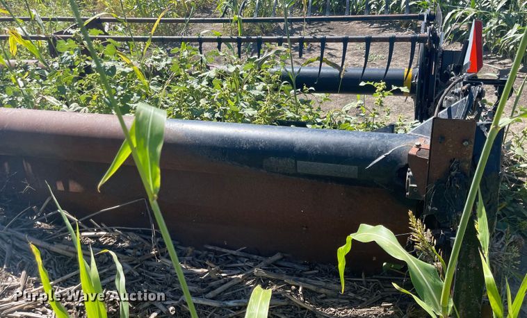 image for item MU9251 2009 Case IH 8120  RWA combine