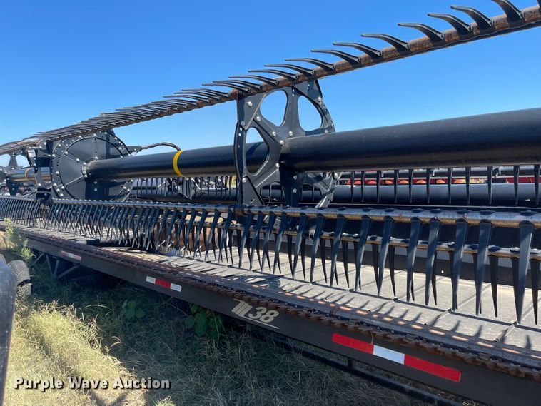 image for item MU9253 2018 MacDon FD140  flex draper head