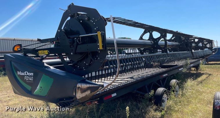 image for item MU9253 2018 MacDon FD140  flex draper head