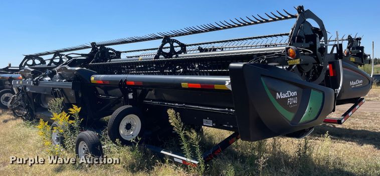 image for item MU9253 2018 MacDon FD140  flex draper head