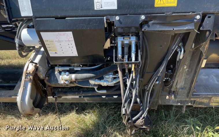 image for item MU9253 2018 MacDon FD140  flex draper head