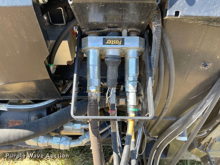 image for item MU9253 2018 MacDon FD140  flex draper head