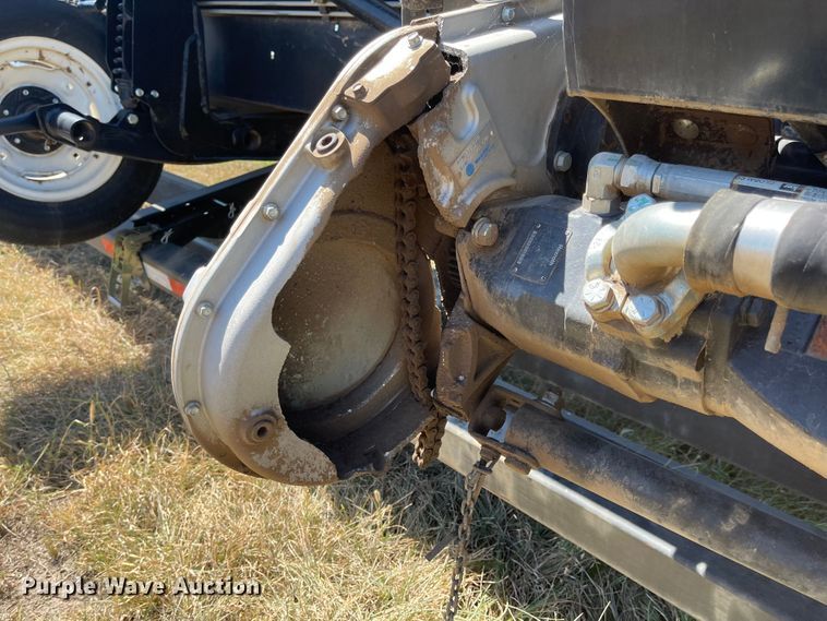 image for item MU9253 2018 MacDon FD140  flex draper head