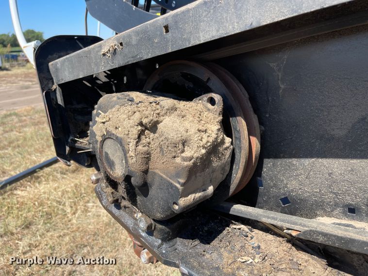 image for item MU9253 2018 MacDon FD140  flex draper head