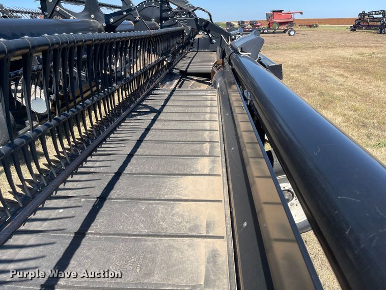 image for item MU9253 2018 MacDon FD140  flex draper head