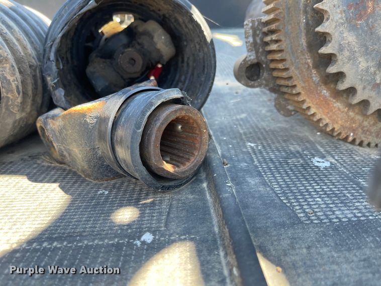 image for item MU9253 2018 MacDon FD140  flex draper head