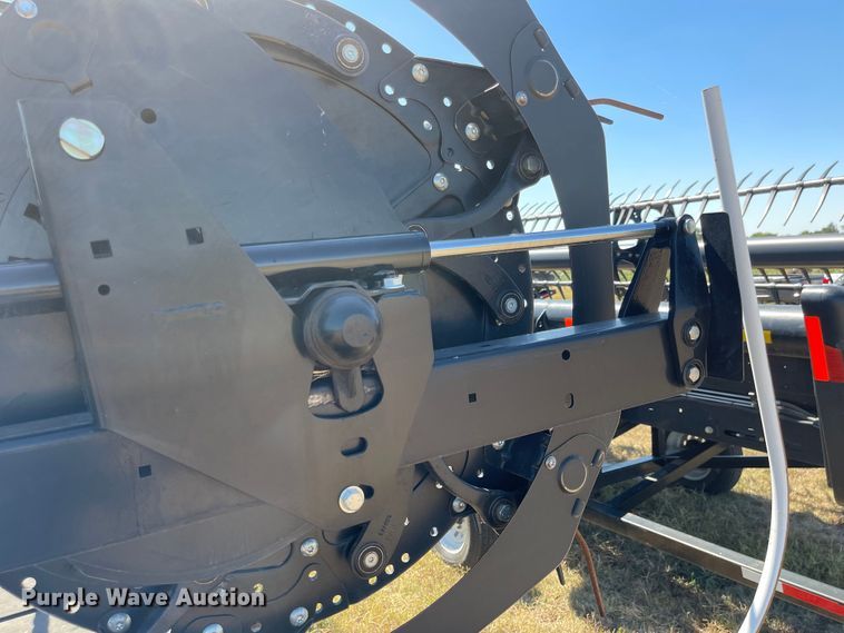 image for item MU9253 2018 MacDon FD140  flex draper head