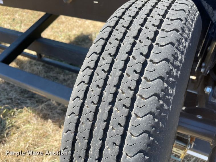 image for item MU9253 2018 MacDon FD140  flex draper head