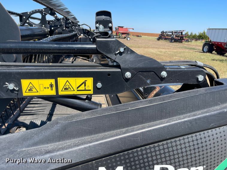 image for item MU9253 2018 MacDon FD140  flex draper head