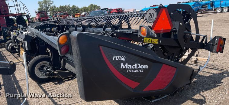 image for item MU9260 2019 MacDon FD140  flex draper head