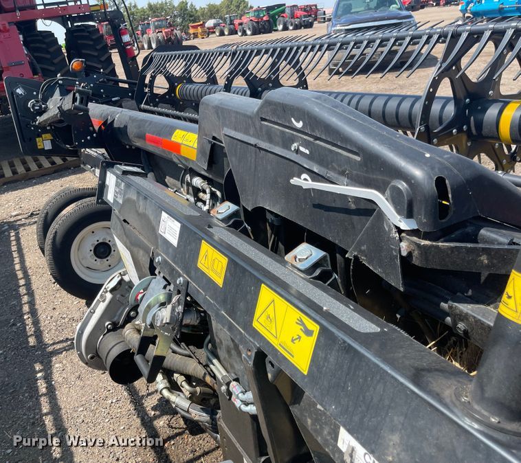 image for item MU9260 2019 MacDon FD140  flex draper head