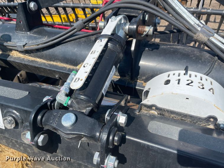 image for item MU9260 2019 MacDon FD140  flex draper head