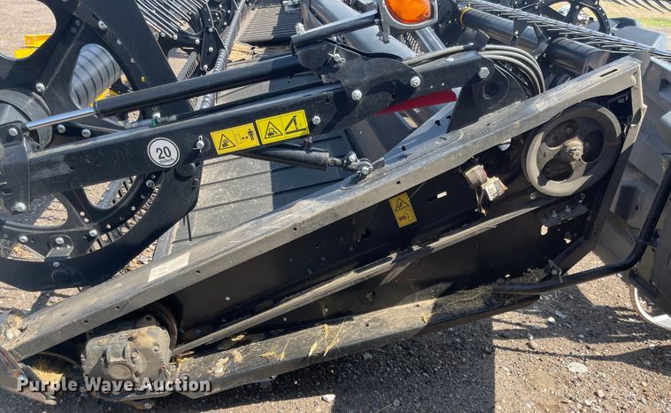 image for item MU9260 2019 MacDon FD140  flex draper head