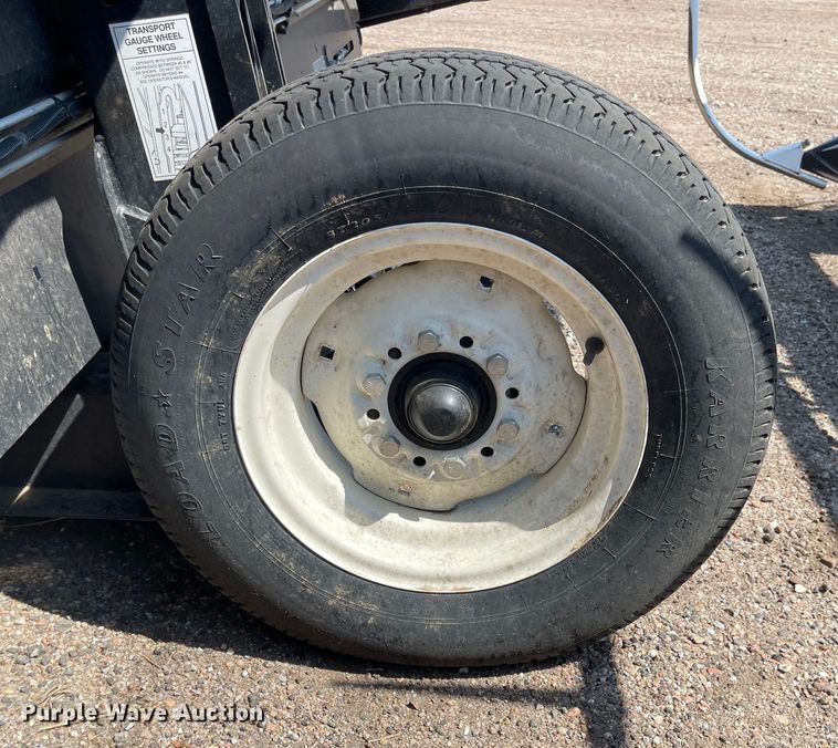 image for item MU9260 2019 MacDon FD140  flex draper head