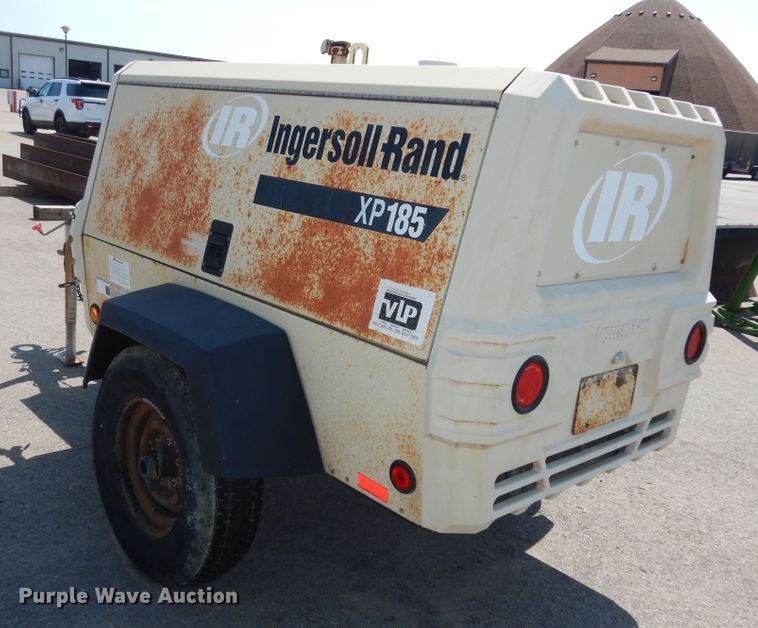 image for item DM3052 2006 Ingersoll Rand XP185  air compressor