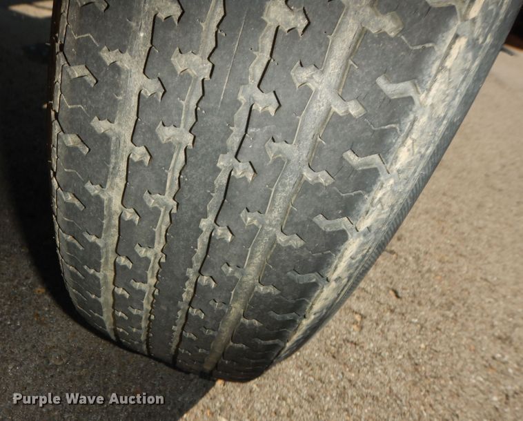 image for item DM3052 2006 Ingersoll Rand XP185  air compressor