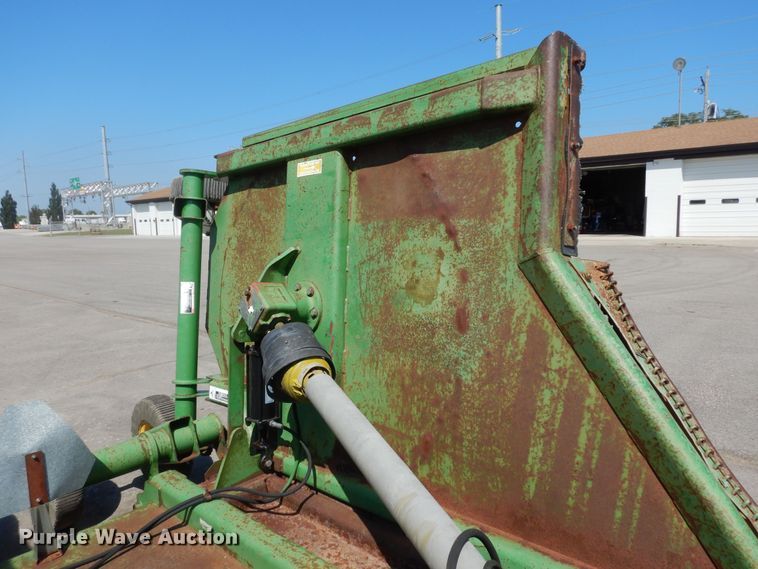 image for item DM3059 John Deere 1517  batwing rotary mower