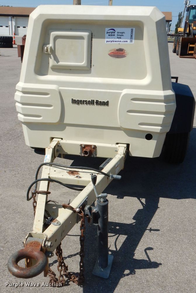 image for item DM3060 2006 Ingersoll Rand XP185  air compressor
