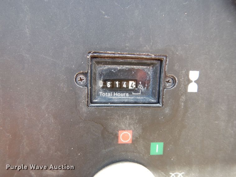 image for item DM3060 2006 Ingersoll Rand XP185  air compressor