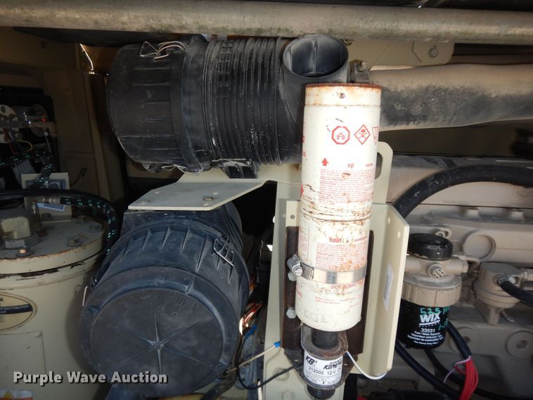 image for item DM3060 2006 Ingersoll Rand XP185  air compressor