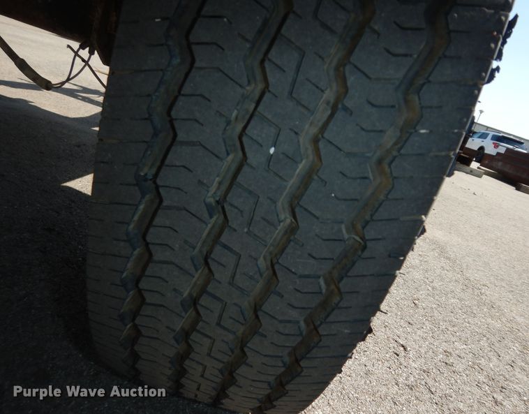 image for item DM3060 2006 Ingersoll Rand XP185  air compressor