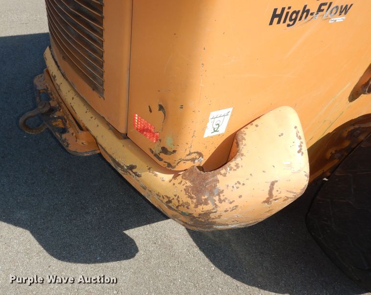 image for item DM3093 2010 Case 465 Series 3  skid steer loader
