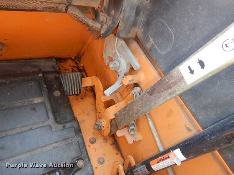 image for item DM3093 2010 Case 465 Series 3  skid steer loader