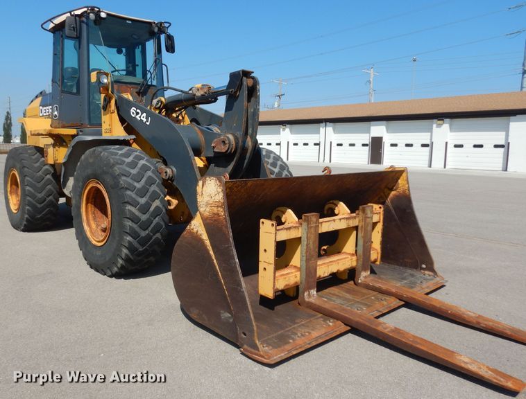 image for item DM3094 John Deere 624J  wheel loader