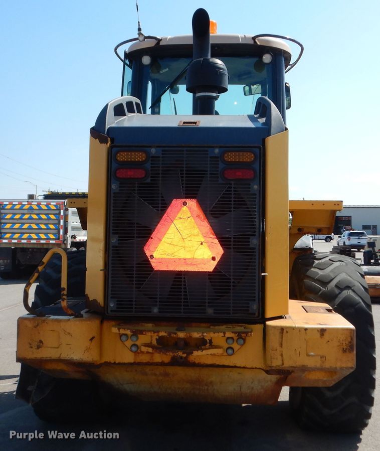 image for item DM3094 John Deere 624J  wheel loader