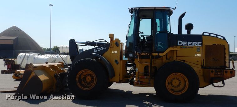 image for item DM3094 John Deere 624J  wheel loader