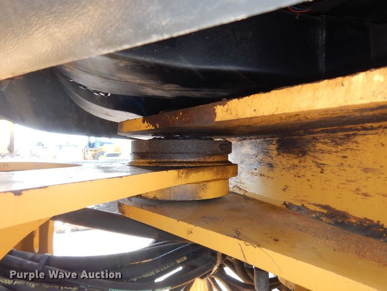 image for item DM3094 John Deere 624J  wheel loader