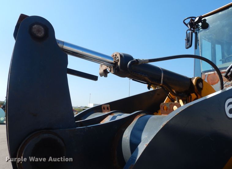 image for item DM3094 John Deere 624J  wheel loader