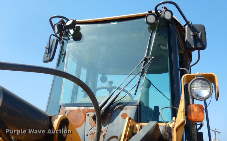 image for item DM3094 John Deere 624J  wheel loader