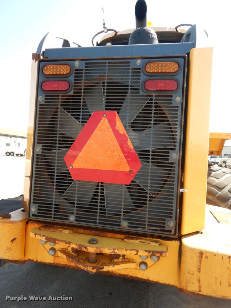 image for item DM3094 John Deere 624J  wheel loader